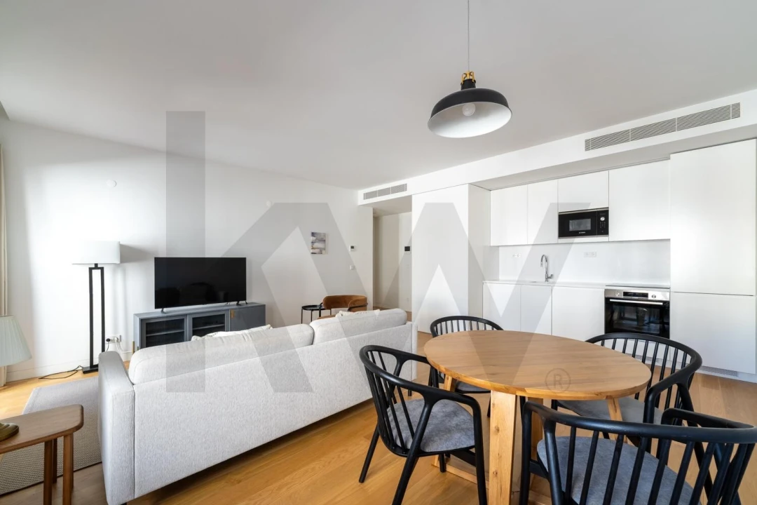 Apartamento T2 para Arrendamento em Areeiro Foto 2