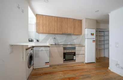 Apartamento T1 para Arrendamento em Almada, Cova da Piedade, Pragal e Cacilhas