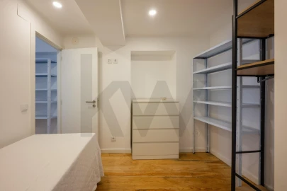 Apartamento T1 para Arrendamento em Almada, Cova da Piedade, Pragal e Cacilhas