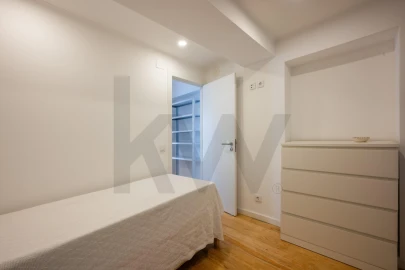 Apartamento T1 para Arrendamento em Almada, Cova da Piedade, Pragal e Cacilhas