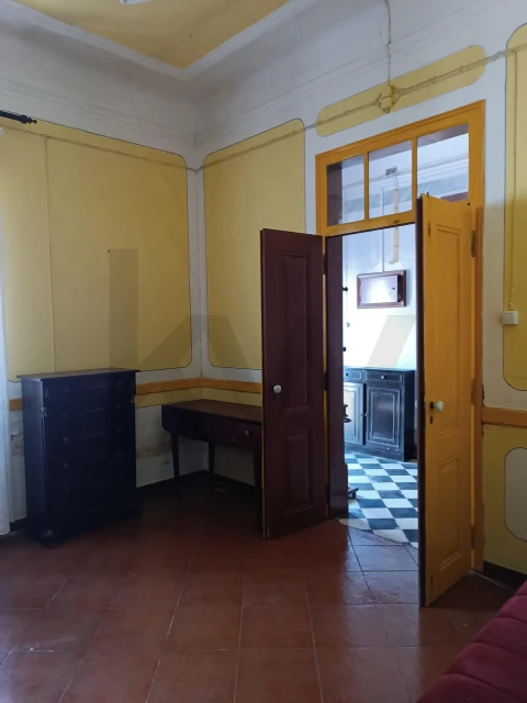 Moradia T4 para Venda em Selmes