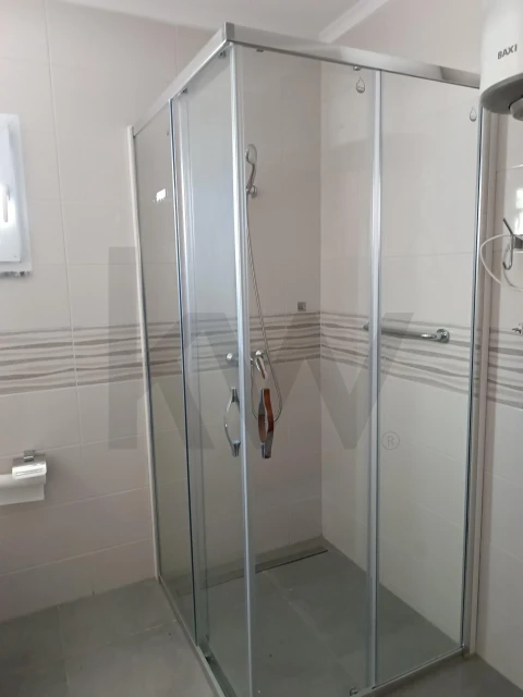 Moradia T4 para Venda em Selmes