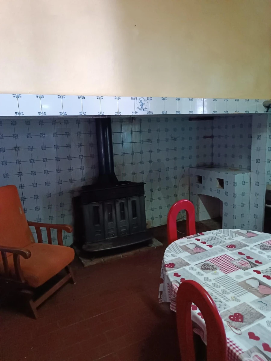 Moradia T4 para Venda em Selmes Foto 31