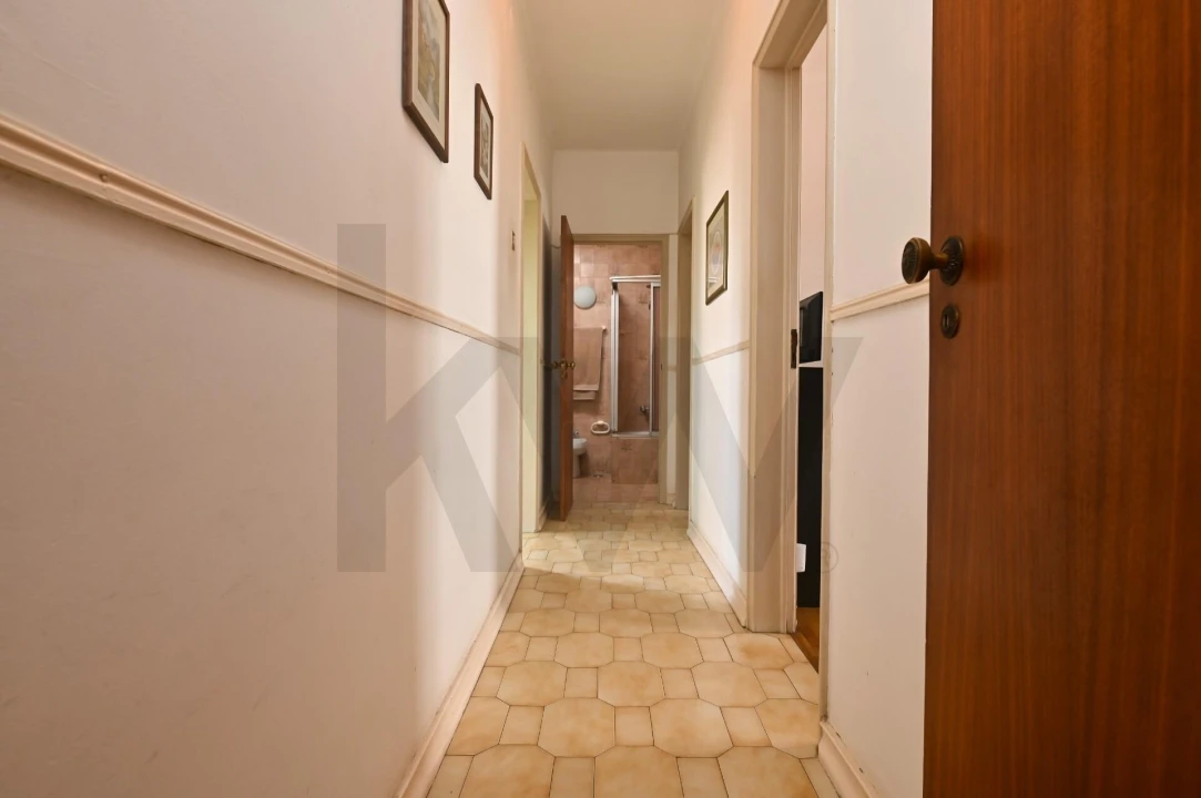 Apartamento T3 para Venda em Algés, Linda-A-Velha e Cruz Quebrada-Dafundo Foto 5