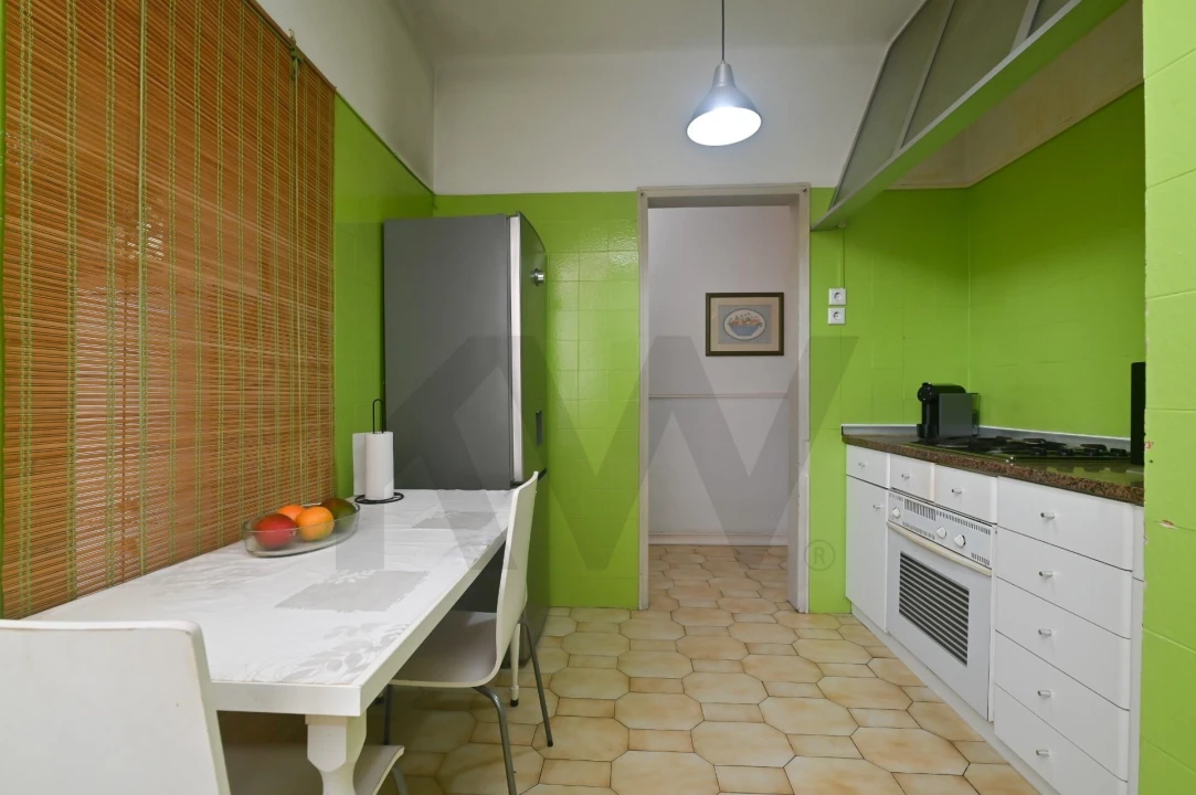 Apartamento T3 para Venda em Algés, Linda-A-Velha e Cruz Quebrada-Dafundo Foto 3