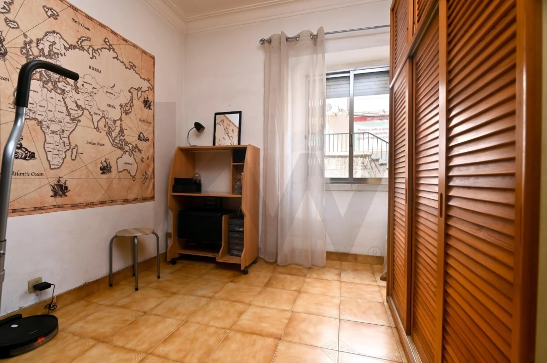 Apartamento T3 para Venda em Algés, Linda-A-Velha e Cruz Quebrada-Dafundo Foto 7