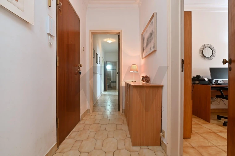 Apartamento T3 para Venda em Algés, Linda-A-Velha e Cruz Quebrada-Dafundo Foto 13