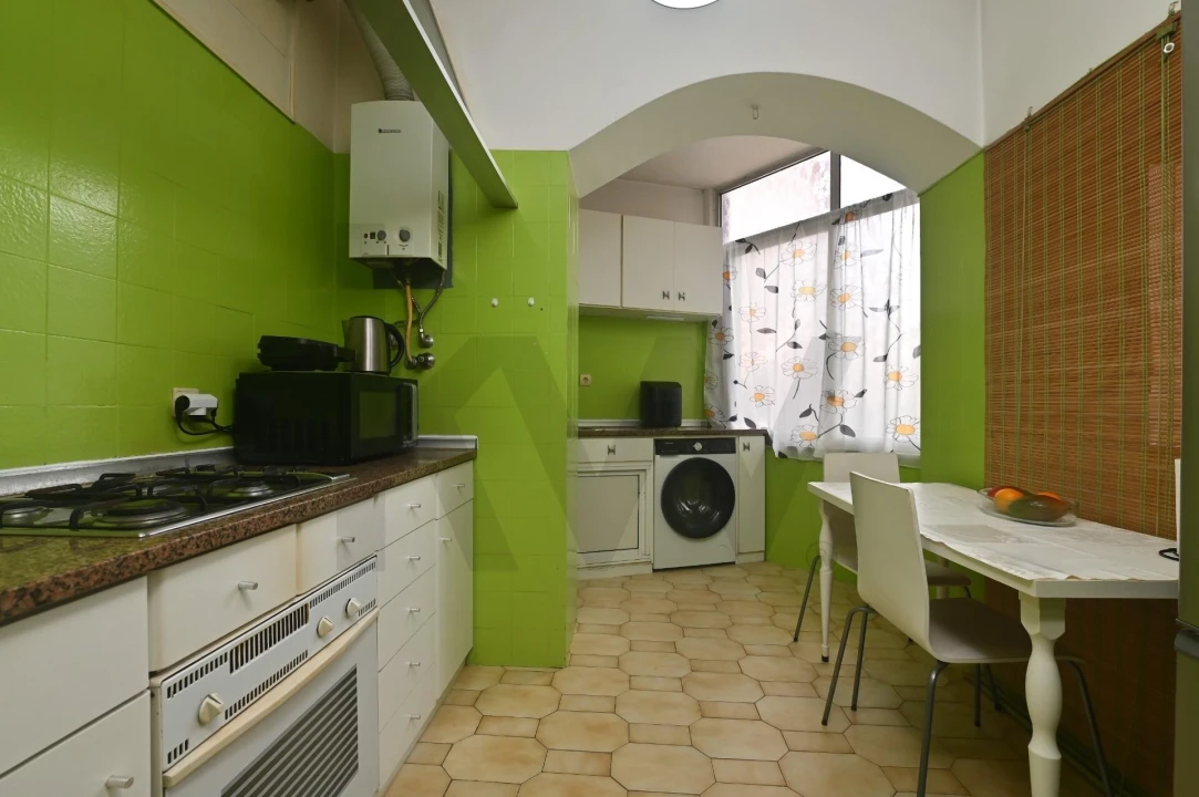Apartamento T3 para Venda em Algés, Linda-A-Velha e Cruz Quebrada-Dafundo Foto 1