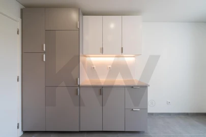 Apartamento T2 para Arrendamento em Carnide