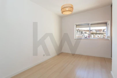 Apartamento T1 para Venda em São Vicente