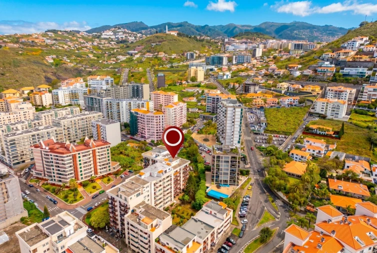 Moradia T3 para Venda em São Martinho Foto 31