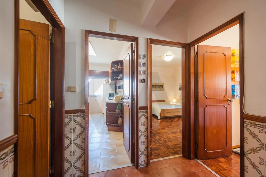 Apartamento T3 para Venda em Agualva e Mira-Sintra Foto 35