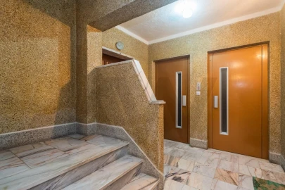 Apartamento T3 para Venda em Agualva e Mira-Sintra