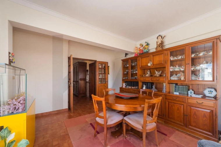 Apartamento T3 para Venda em Agualva e Mira-Sintra Foto 15