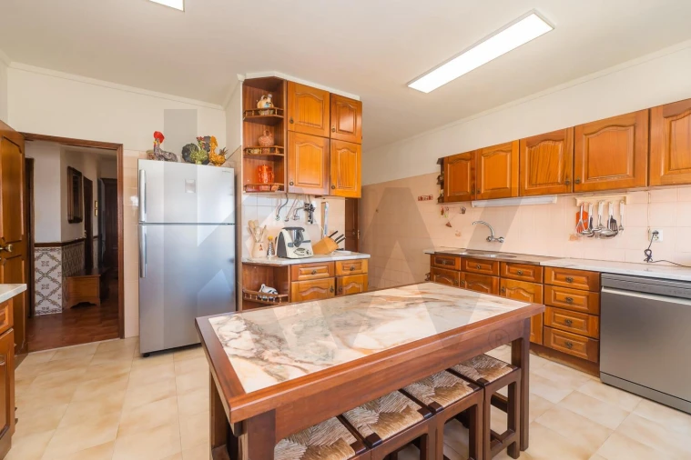 Apartamento T3 para Venda em Agualva e Mira-Sintra Foto 20