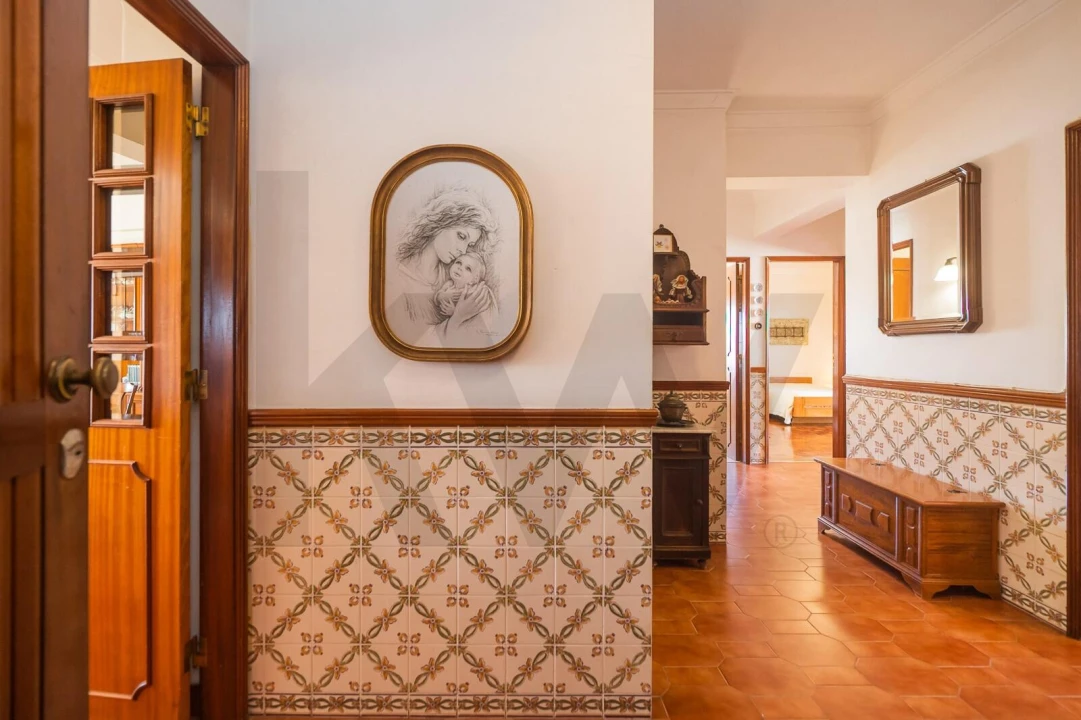 Apartamento T3 para Venda em Agualva e Mira-Sintra Foto 23
