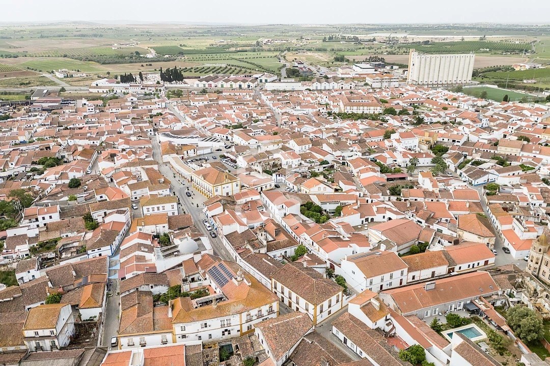 Prédio para Venda em Cuba Foto 22