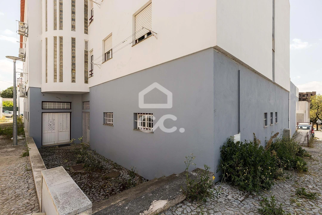 Negócio para Venda em Malagueira e Horta das Figueiras Foto 13