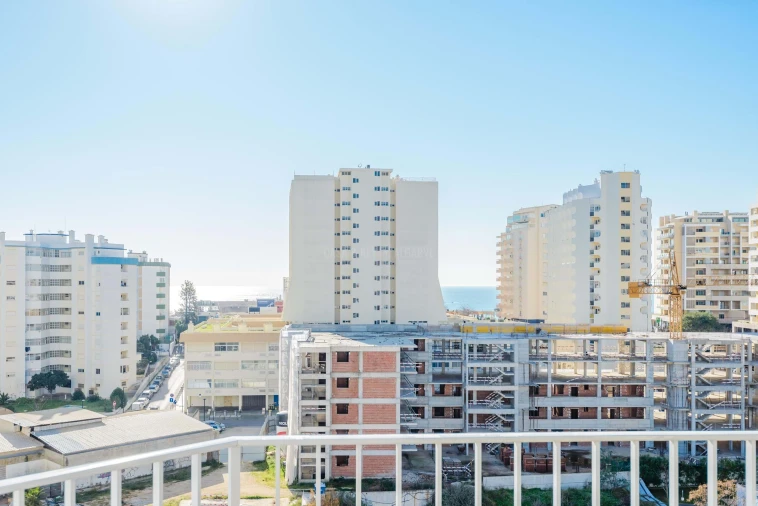 Apartamento T1 para Venda em Portimão Foto 16
