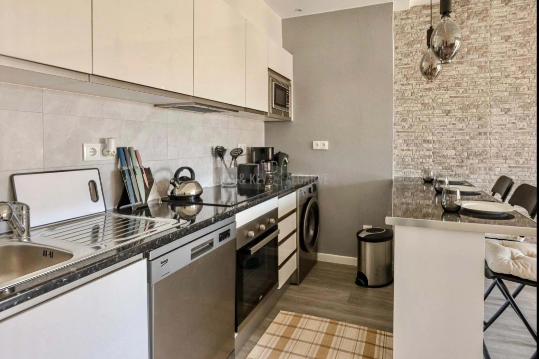 Apartamento T1 para Venda em Portimão Foto 5