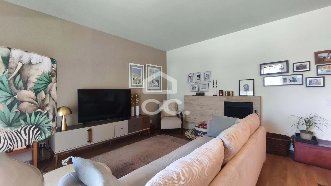 Apartamento T3 para Venda em Creixomil Foto 7