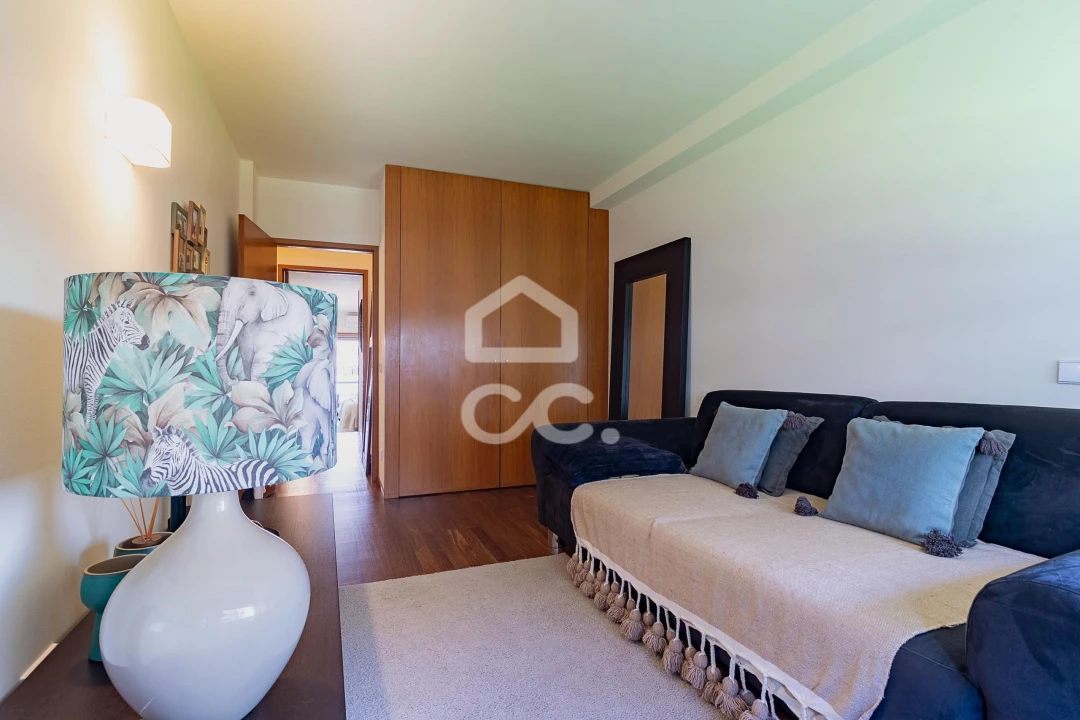 Apartamento T3 para Venda em Creixomil Foto 21