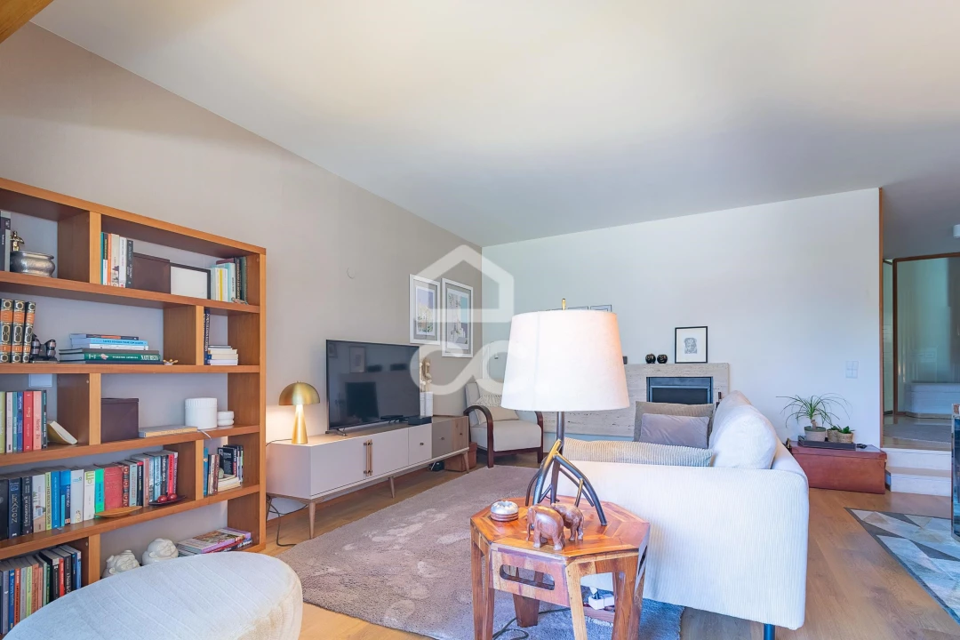 Apartamento T3 para Venda em Creixomil Foto 2
