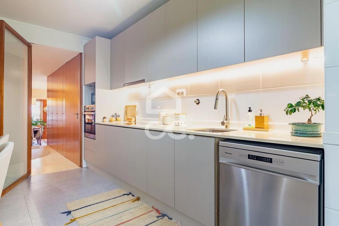 Apartamento T3 para Venda em Creixomil Foto 14