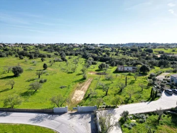 Terreno para Venda em Lagoa e Carvoeiro