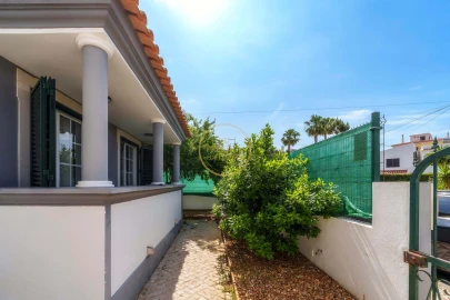 Moradia T3 para Venda em Olhão
