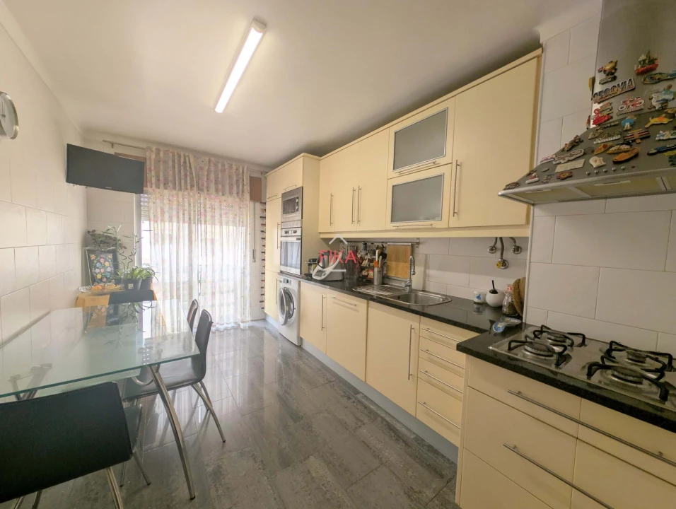 Apartamento T3 para Venda em União das Freguesias de Setúbal Foto 7
