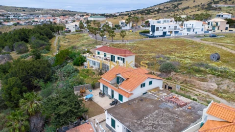 Moradia T3 para Venda em Porto Santo