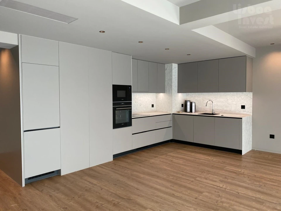 Apartamento T1 para Venda em Estrela Foto 5
