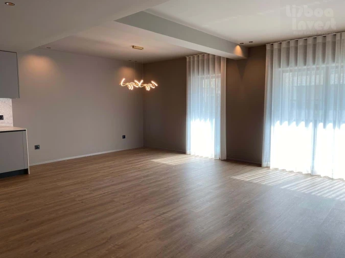 Apartamento T1 para Venda em Estrela Foto 3
