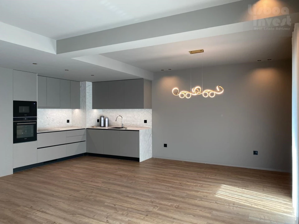 Apartamento T1 para Venda em Estrela Foto 6