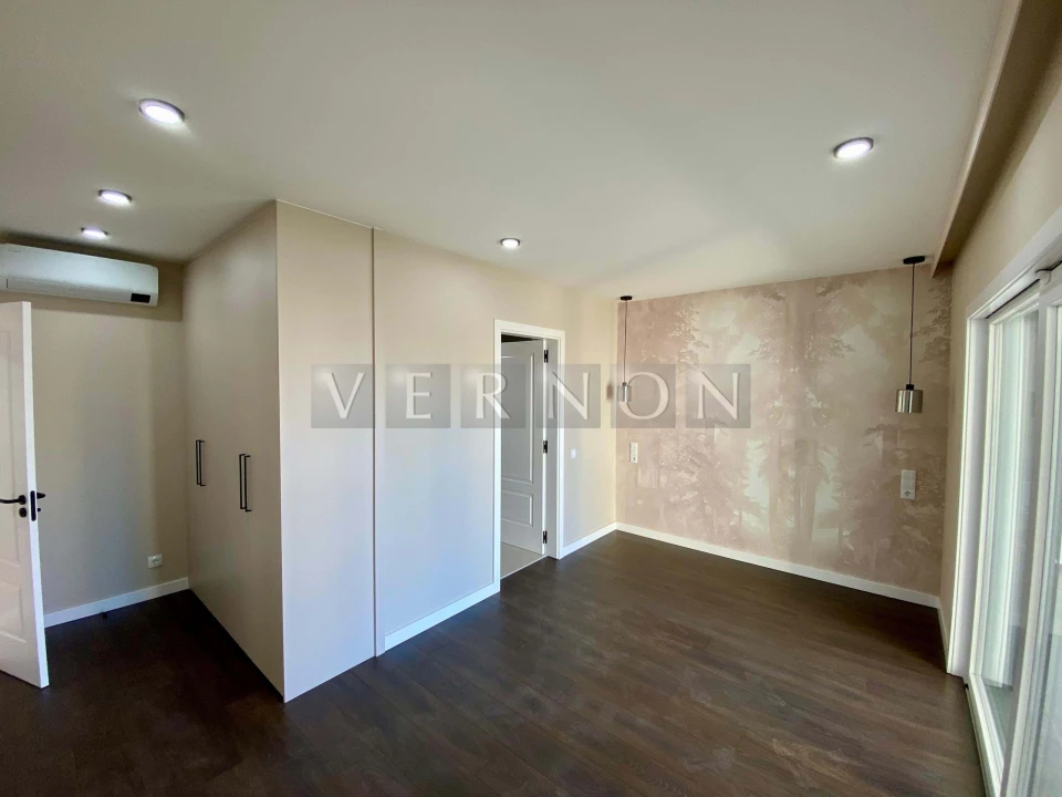 Apartamento T4 para Venda em Armação de Pera Foto 14