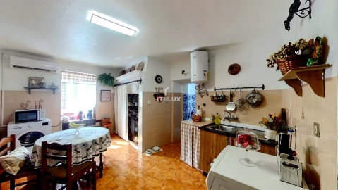 Moradia T2 para Venda em São Vicente e Ventosa