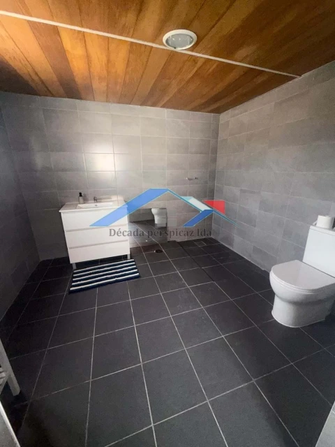 Moradia T3 para Venda em Coruche, Fajarda e Erra