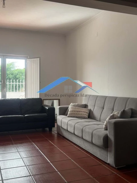 Moradia T3 para Venda em Coruche, Fajarda e Erra