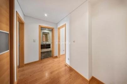 Apartamento T2 para Arrendamento em Mafra