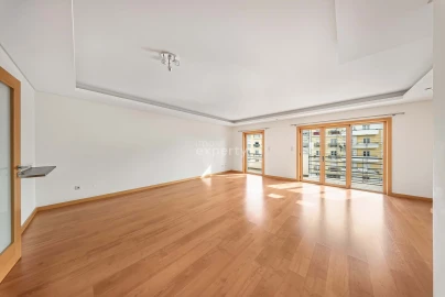 Apartamento T2 para Arrendamento em Mafra