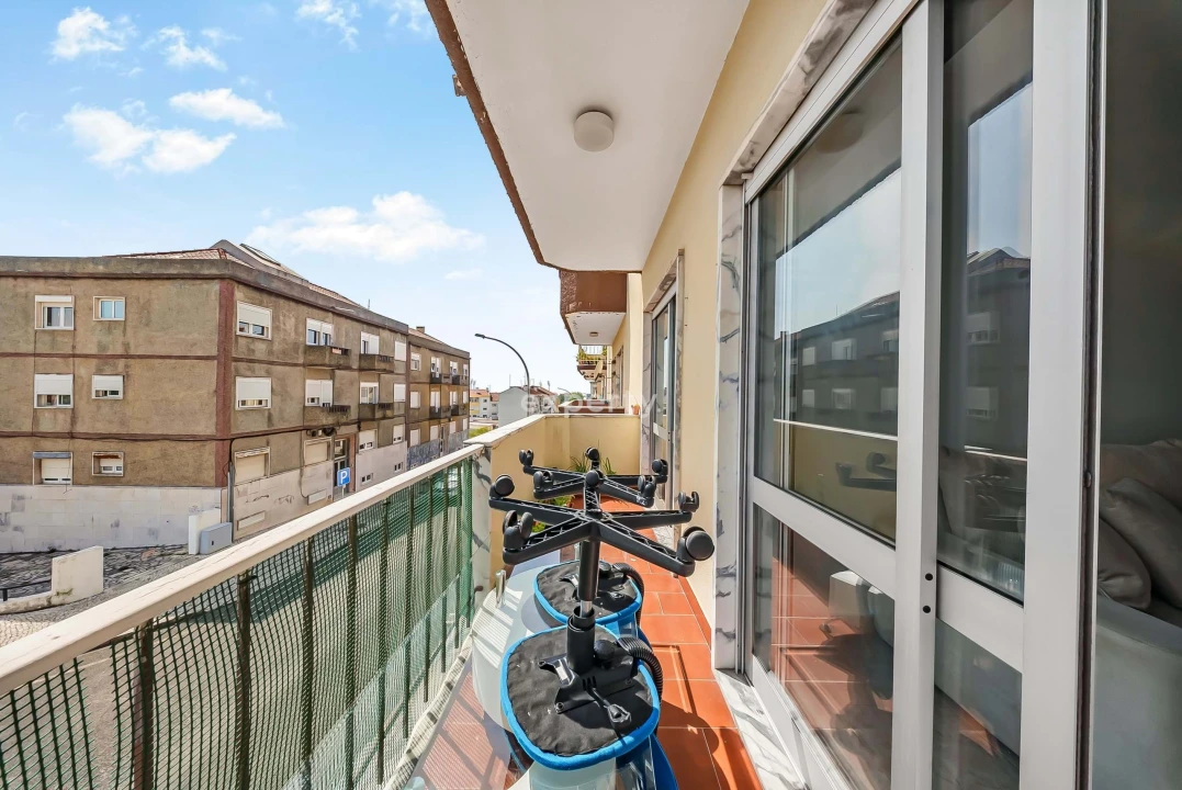 Apartamento T2 para Venda em Mafra Foto 12