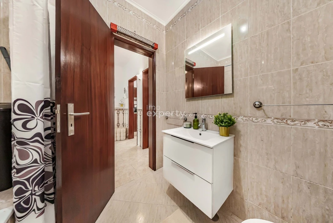 Apartamento T2 para Venda em Mafra Foto 20