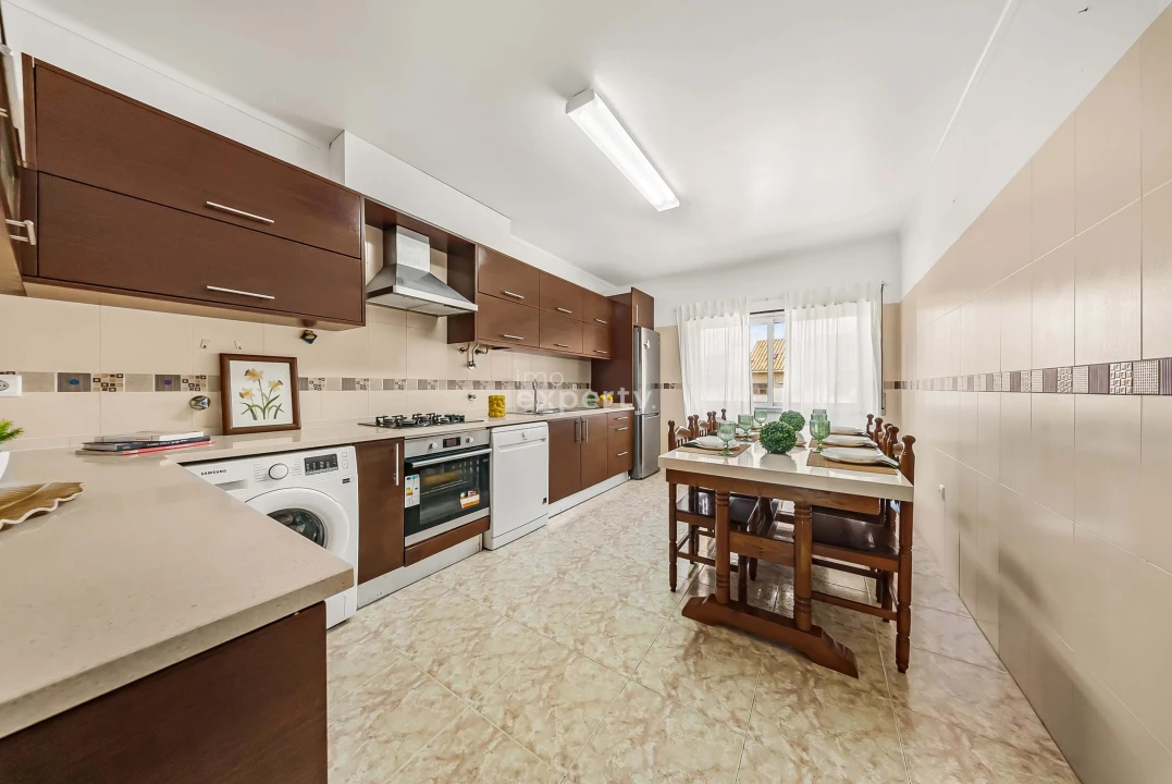 Apartamento T2 para Venda em Mafra Foto 1