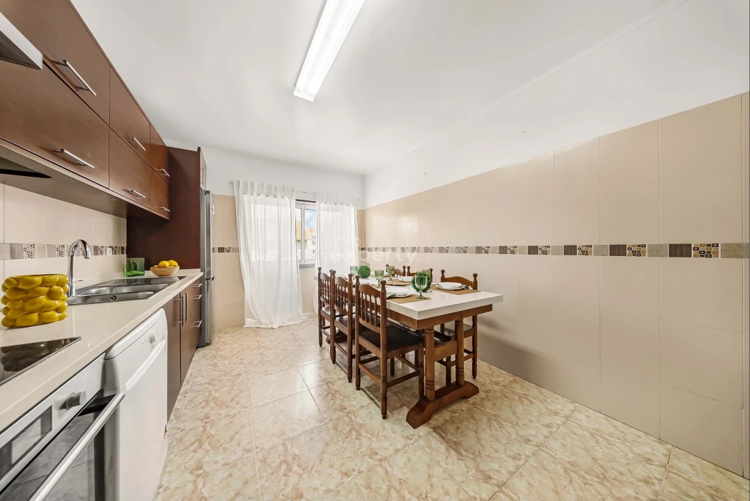Apartamento T2 para Venda em Mafra Foto 29