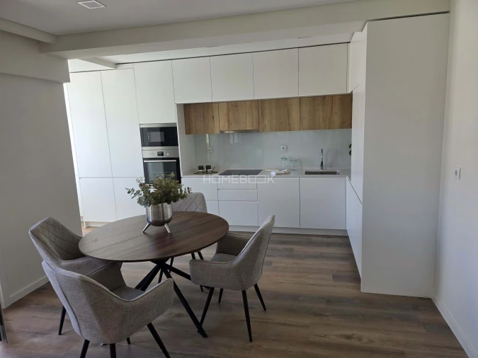 Apartamento T3 para Venda em Benfica Foto 8