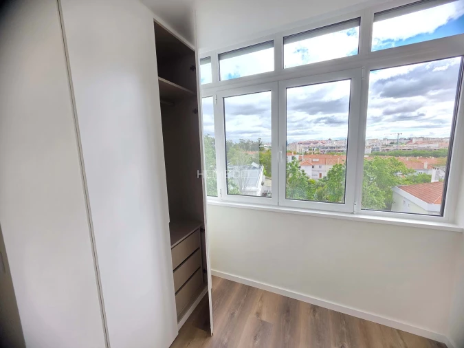 Apartamento T3 para Venda em Benfica Foto 14