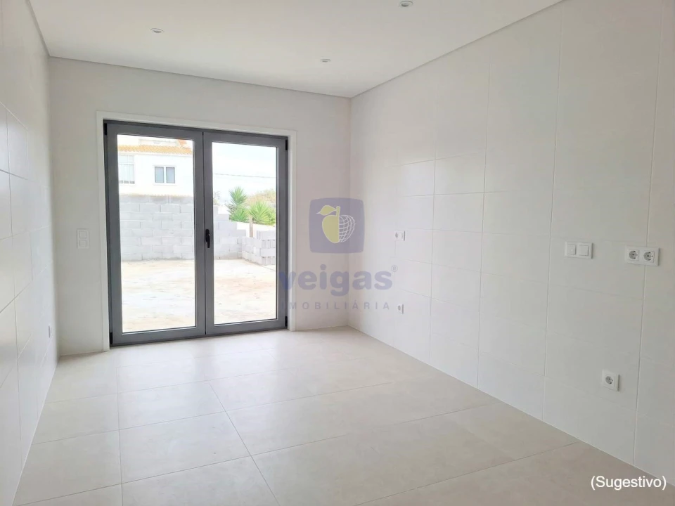 Apartamento T3 para Venda em São Pedro Foto 4