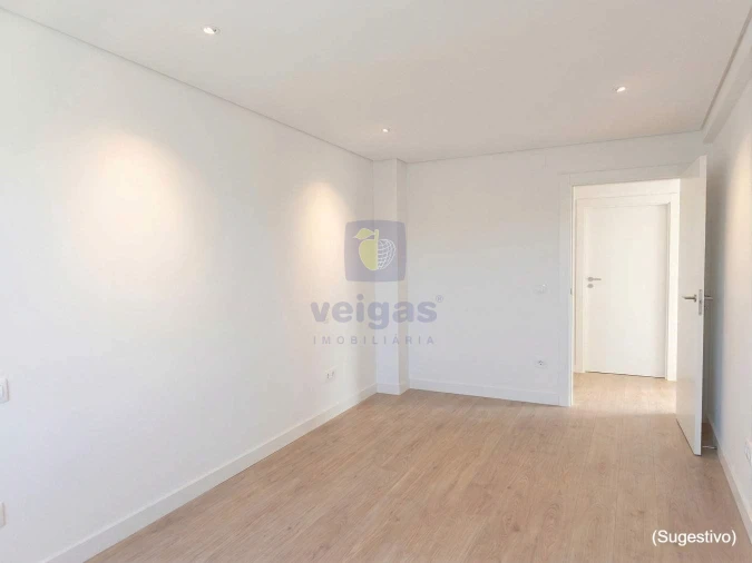 Apartamento T3 para Venda em São Pedro Foto 2