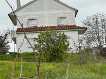 Moradia T4 para Venda em São Pedro de Tomar